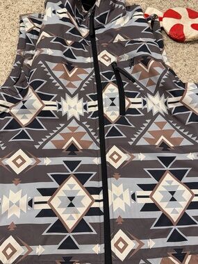 Hooey Brown Gray Cream Aztec Print Vest